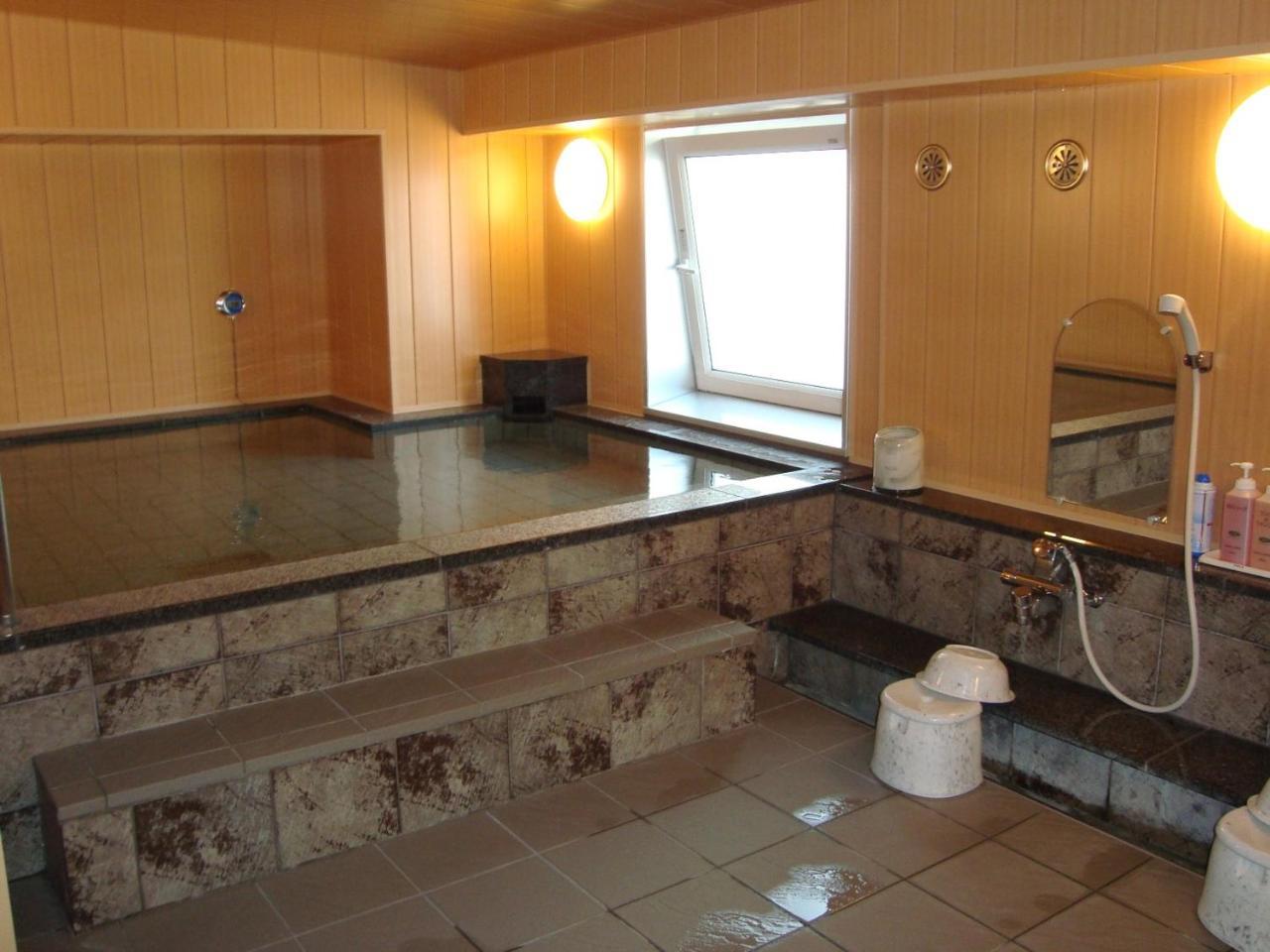 Hotel Route-Inn Gifuhashima Ekimae Extérieur photo